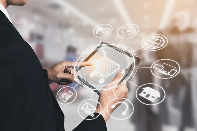 man looking at tablet with heads up display